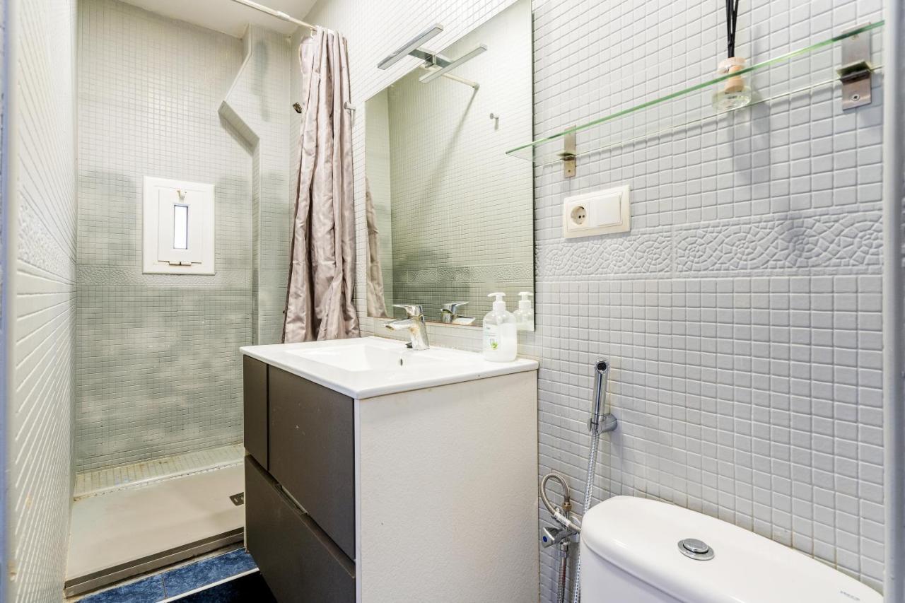Appartement Beachside Bliss Charming 1-bedroom, Barceloneta *